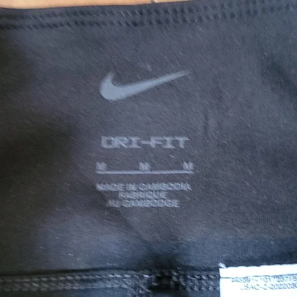 Nike skort - Picture 3 of 5
